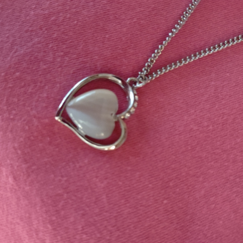 Necklace - Picture 3 of 5